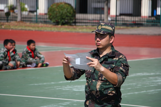 62589af0488b4f5b9ead4b8a2104f2bf.jpg