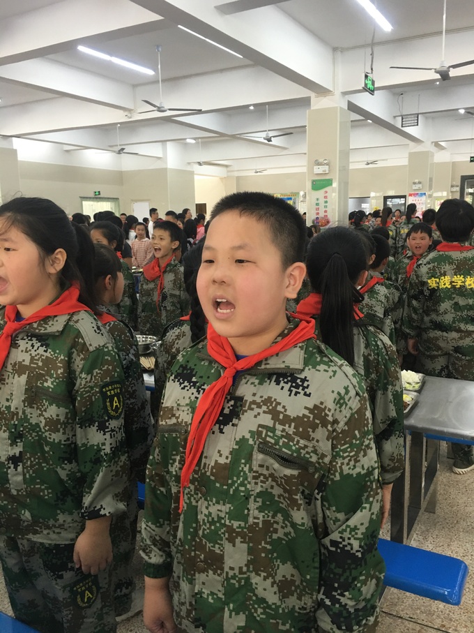 e0ede6d261cf4ceb9514cefac155fbc9.jpg
