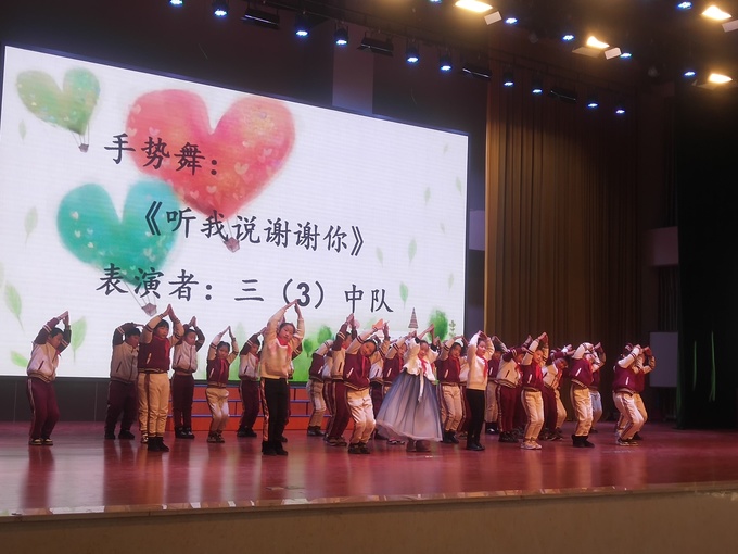 9c9dfc7617cd4bd29b029a5f213cbcd1.jpg