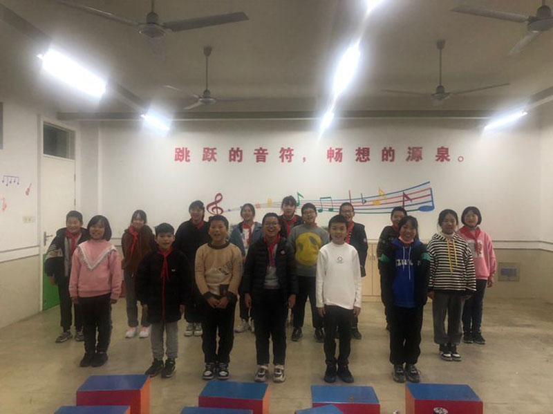 cdcea536a17d4be09a522292e37fd1da.jpg