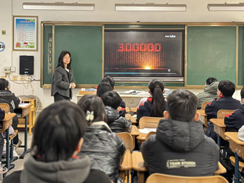 张桥中心小学法治宣传月活动圆满落幕